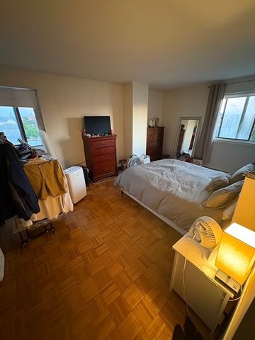 2353 Massachusetts Ave. 62, Cambridge, MA 02140