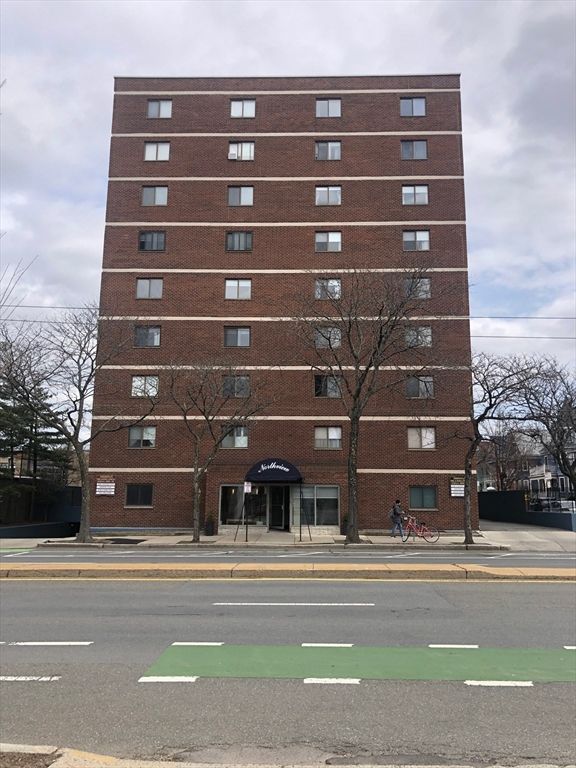 2353 Massachusetts Ave. 62, Cambridge, MA 02140