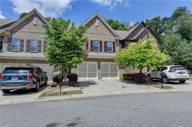 2152 Greencrest Circle, Alpharetta, GA 30004