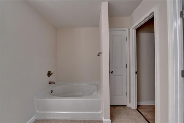 2152 Greencrest Circle, Alpharetta, GA 30004