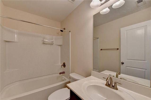 2152 Greencrest Circle, Alpharetta, GA 30004