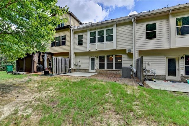 2152 Greencrest Circle, Alpharetta, GA 30004