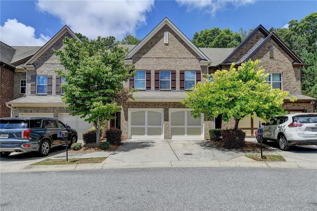 2152 Greencrest Circle, Alpharetta, GA 30004