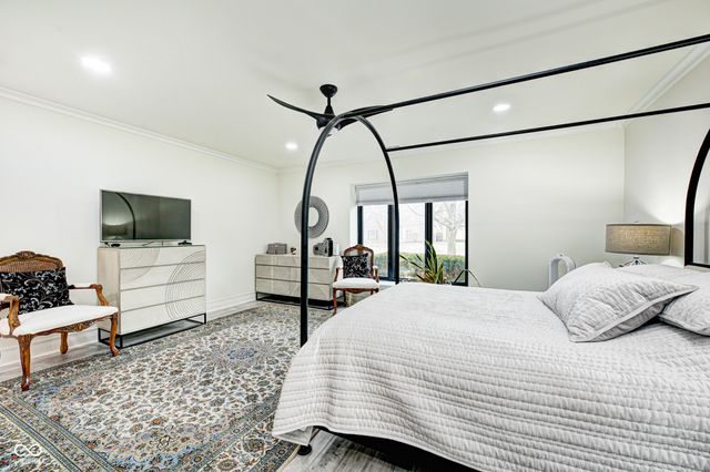 8545 Olde Mill Trace, Indianapolis, IN 46260