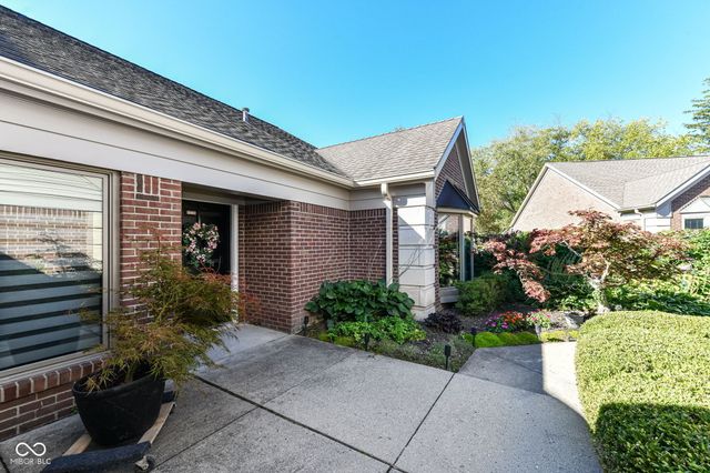 8545 Olde Mill Trace, Indianapolis, IN 46260