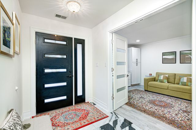 8545 Olde Mill Trace, Indianapolis, IN 46260