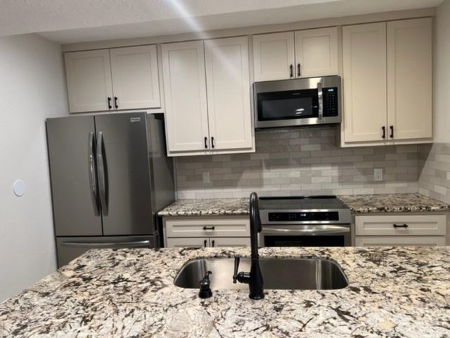 967 Memorial Village Drive 91, Houston, TX 77024