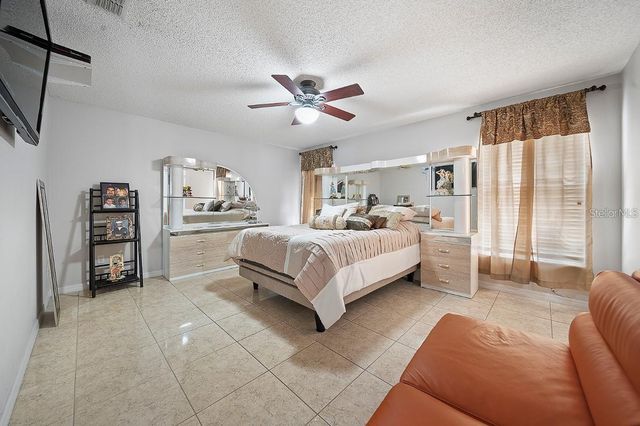 3304 AMBERLEY PARK CIRCLE, Kissimmee, FL 34743