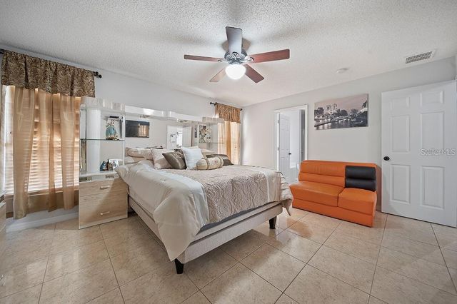 3304 AMBERLEY PARK CIRCLE, Kissimmee, FL 34743