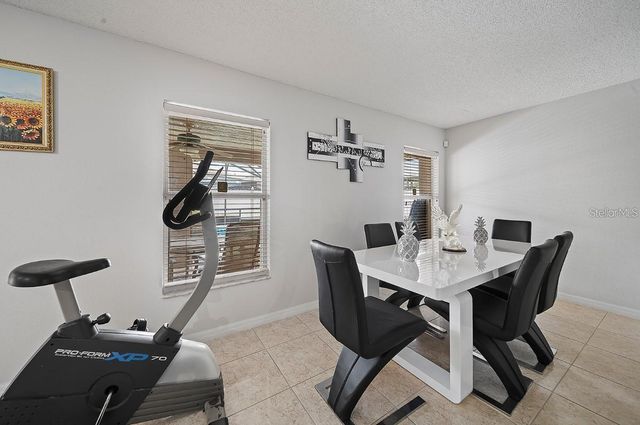 3304 AMBERLEY PARK CIRCLE, Kissimmee, FL 34743