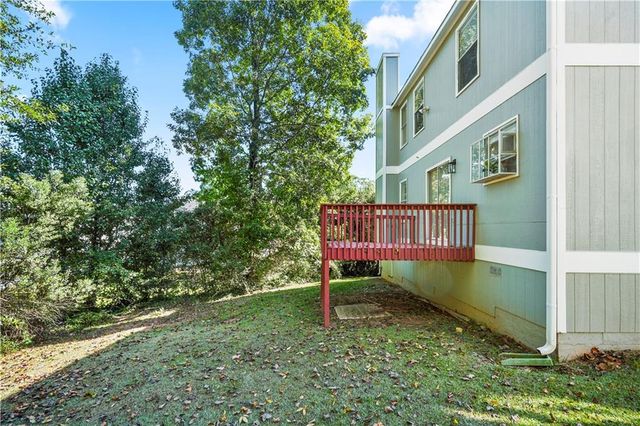 826 Shore Drive, Lithonia, GA 30058