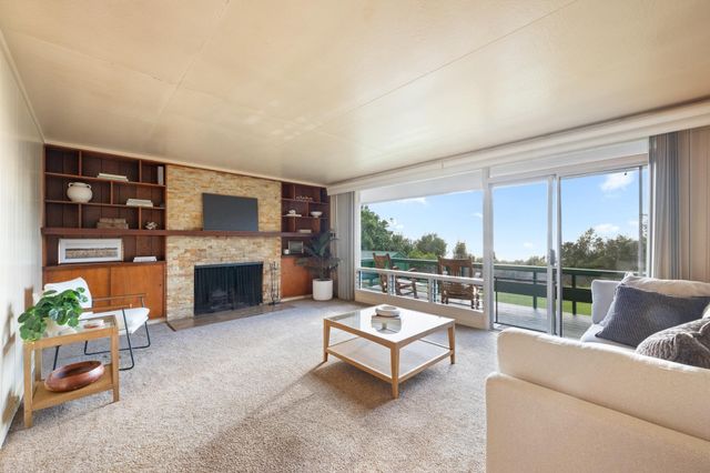 408 Copp Rd, Kula, HI 96790