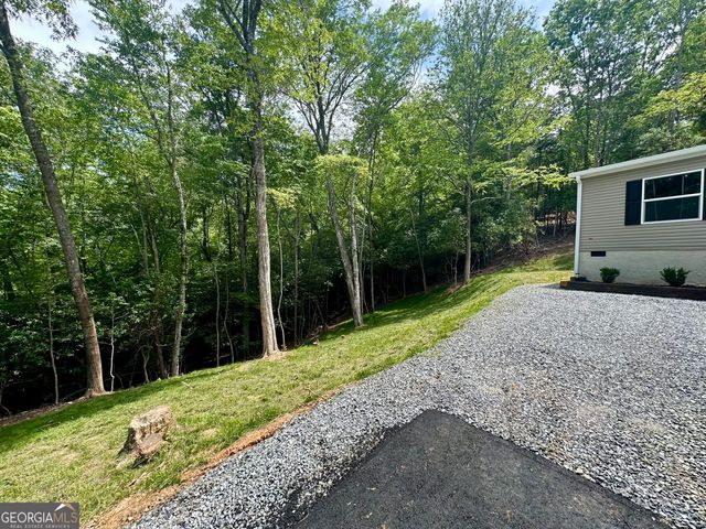 101 Sawyer Ridge Lane, Hayesville, NC 28904