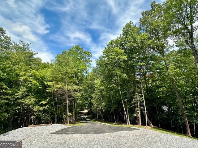101 Sawyer Ridge Lane, Hayesville, NC 28904