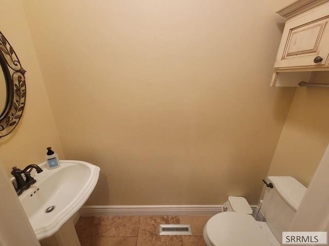 799 Wolfcreek Circle, Idaho Falls, ID 83401