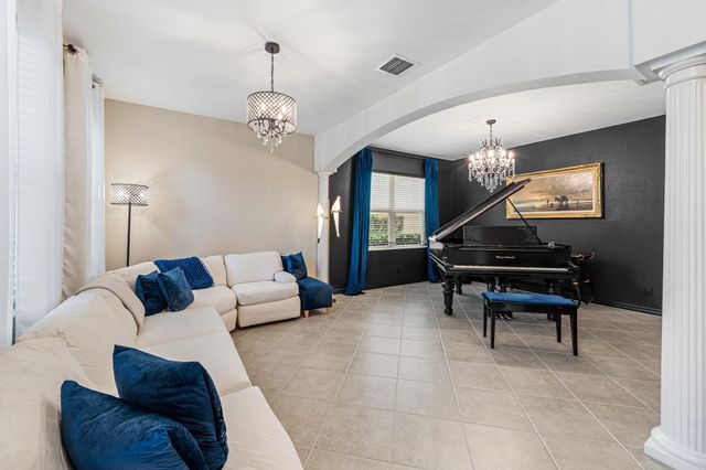 10652 Ivanhoe Lane, Wellington, FL 33414