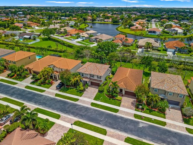 10652 Ivanhoe Lane, Wellington, FL 33414