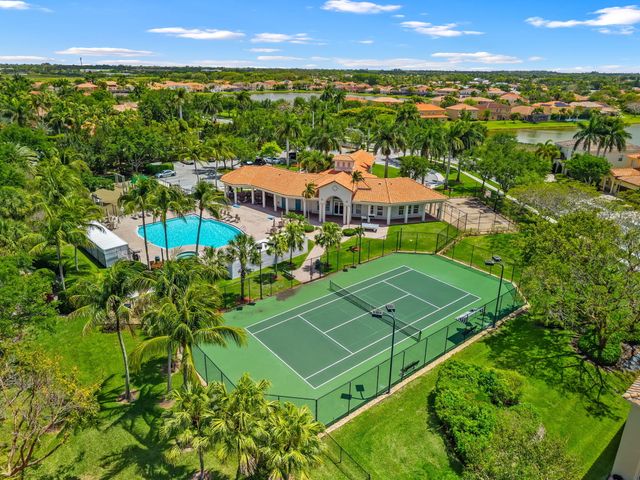 10652 Ivanhoe Lane, Wellington, FL 33414