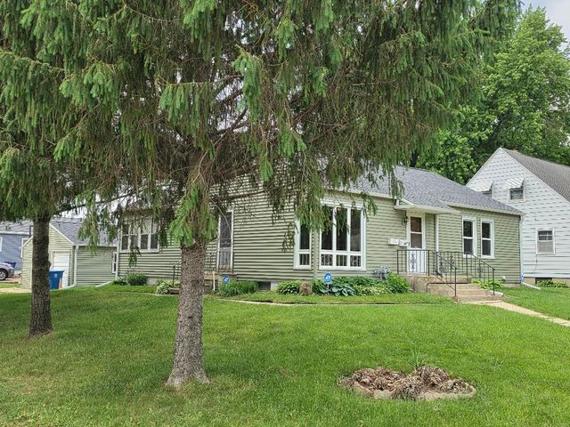 154 Morgan Road, Waterloo, IA 50702