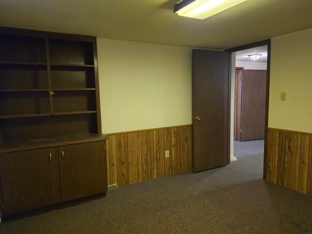 154 Morgan Road, Waterloo, IA 50702
