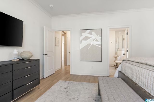 1040 CLIFTON ROAD, Hoover, AL 35244