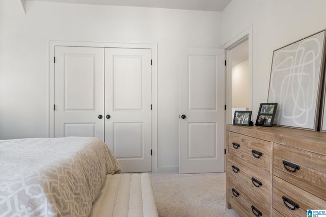 1040 CLIFTON ROAD, Hoover, AL 35244