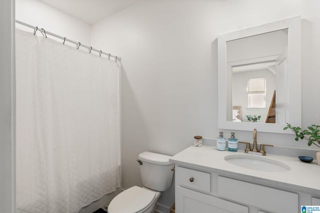 1040 CLIFTON ROAD, Hoover, AL 35244