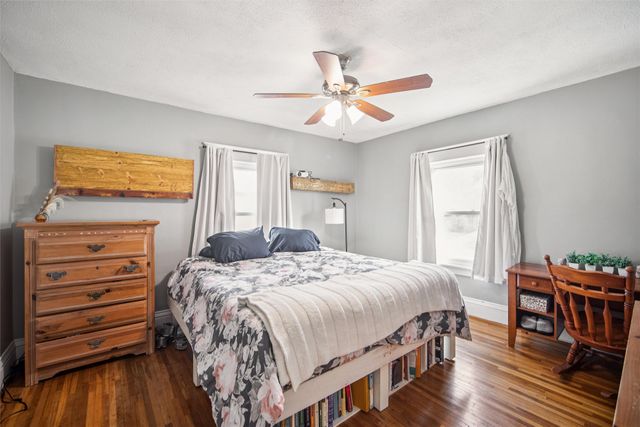 1924 E 29th Street, Des Moines, IA 50317