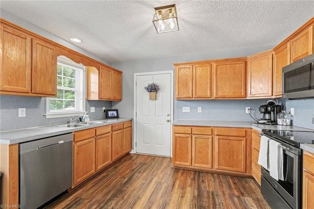 603 Paul Kennedy Road, Thomasville, NC 27360