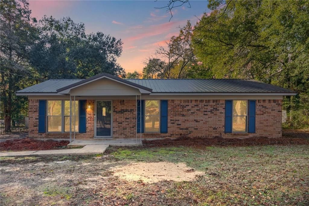 9085 Paula Drive, Semmes, AL 36575