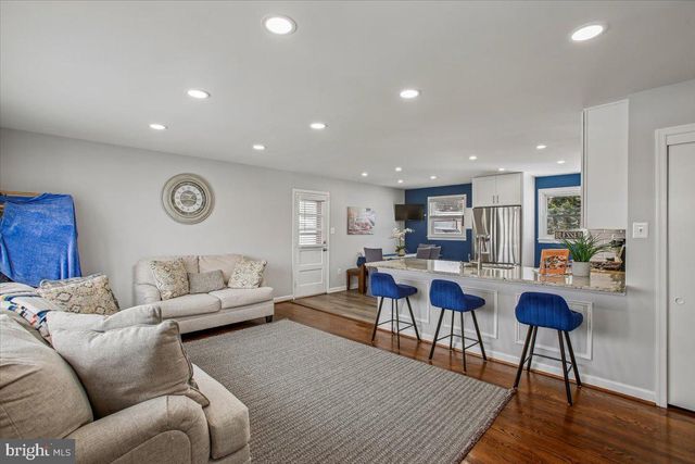 6916 RUSKIN ST, Springfield, VA 22150