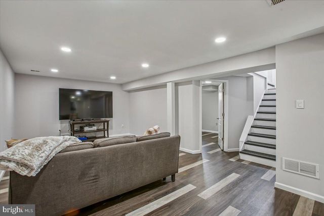 6916 RUSKIN ST, Springfield, VA 22150