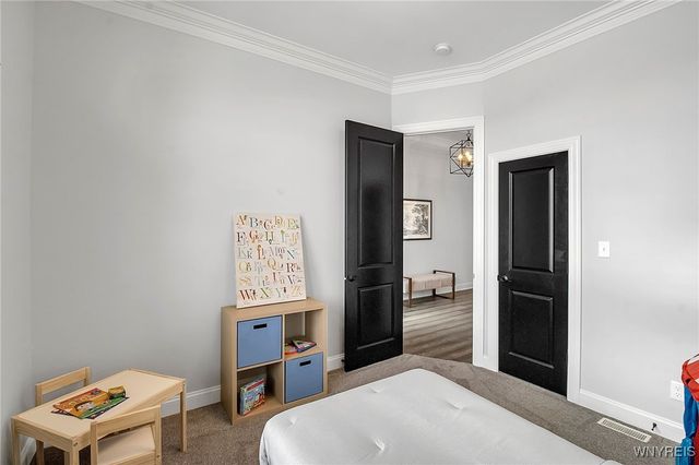 5419 Alderbrook Lane, Clarence, NY 14031