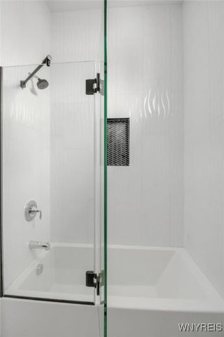 5419 Alderbrook Lane, Clarence, NY 14031