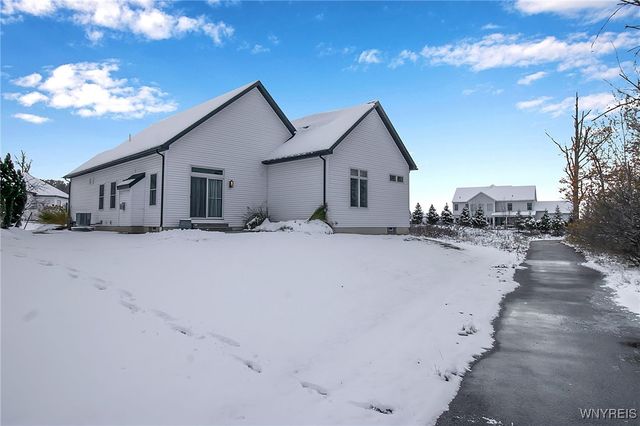 5419 Alderbrook Lane, Clarence, NY 14031