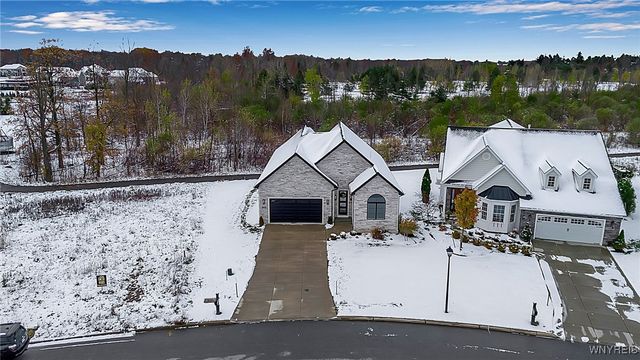 5419 Alderbrook Lane, Clarence, NY 14031