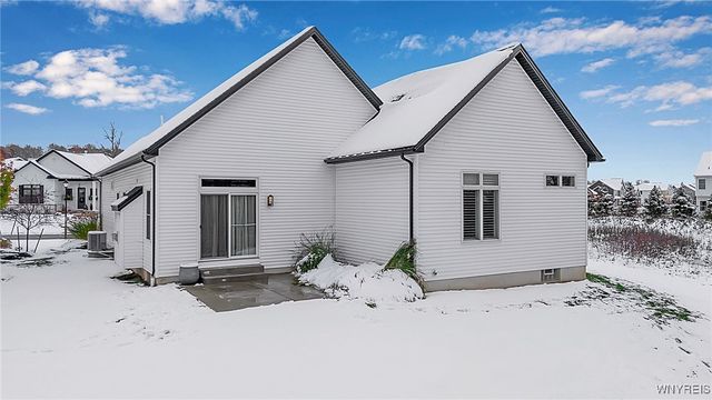 5419 Alderbrook Lane, Clarence, NY 14031