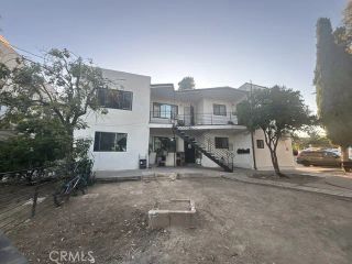 5210 Oakland, Los Angeles, CA 90032
