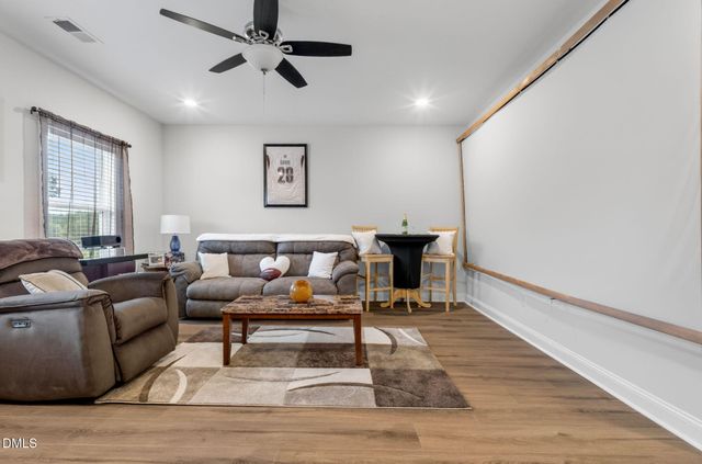 75 Venture Court, Franklinton, NC 27525