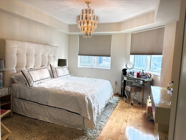 20000 E Country Club Dr 1107, Aventura, FL 33180