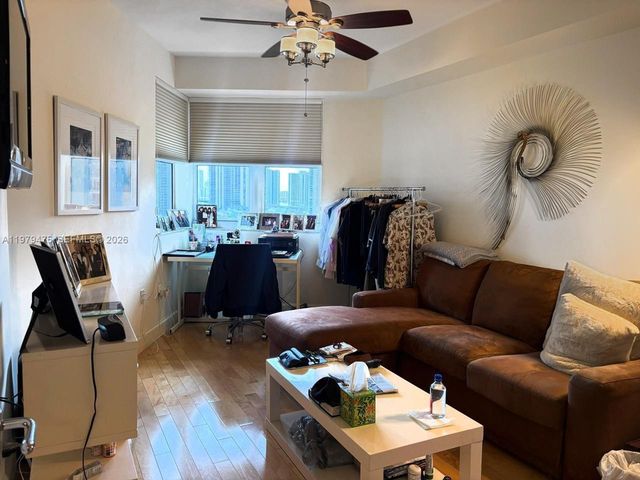 20000 E Country Club Dr 1107, Aventura, FL 33180