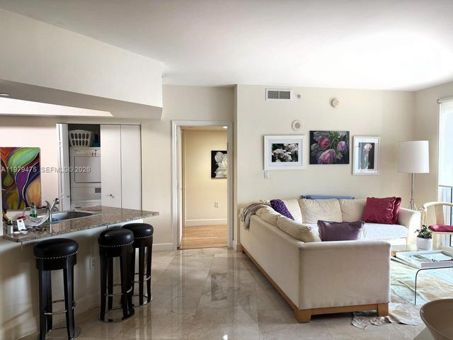 20000 E Country Club Dr 1107, Aventura, FL 33180