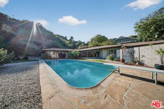 7230 Outpost Cove Drive, Los Angeles, CA 90068