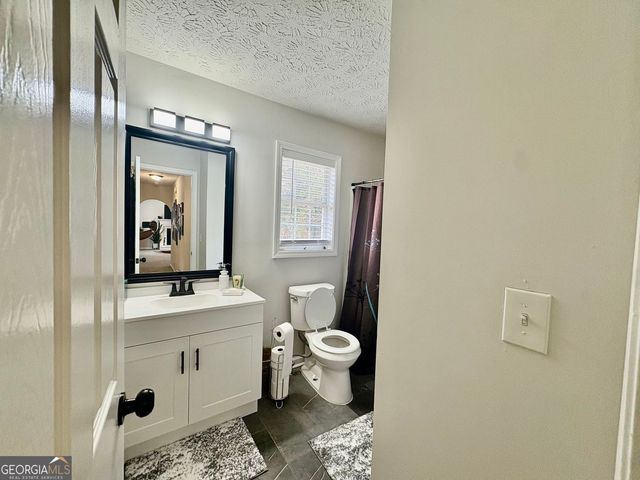 486 Whaleys Lake Drive, Jonesboro, GA 30238