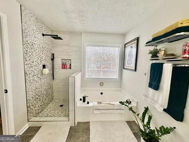 486 Whaleys Lake Drive, Jonesboro, GA 30238