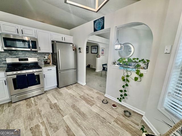 486 Whaleys Lake Drive, Jonesboro, GA 30238