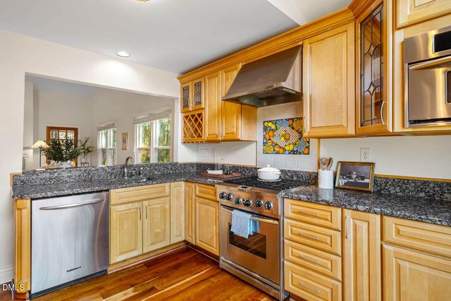 1208 Cranebridge Place, Chapel Hill, NC 27517