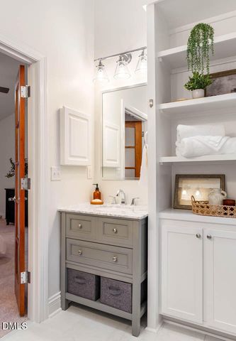 1208 Cranebridge Place, Chapel Hill, NC 27517