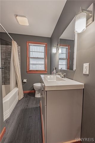 807 Maple Avenue, Niagara Falls, NY 14305