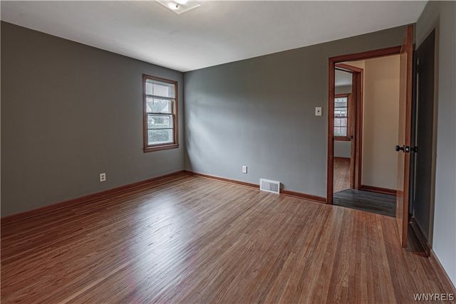 807 Maple Avenue, Niagara Falls, NY 14305